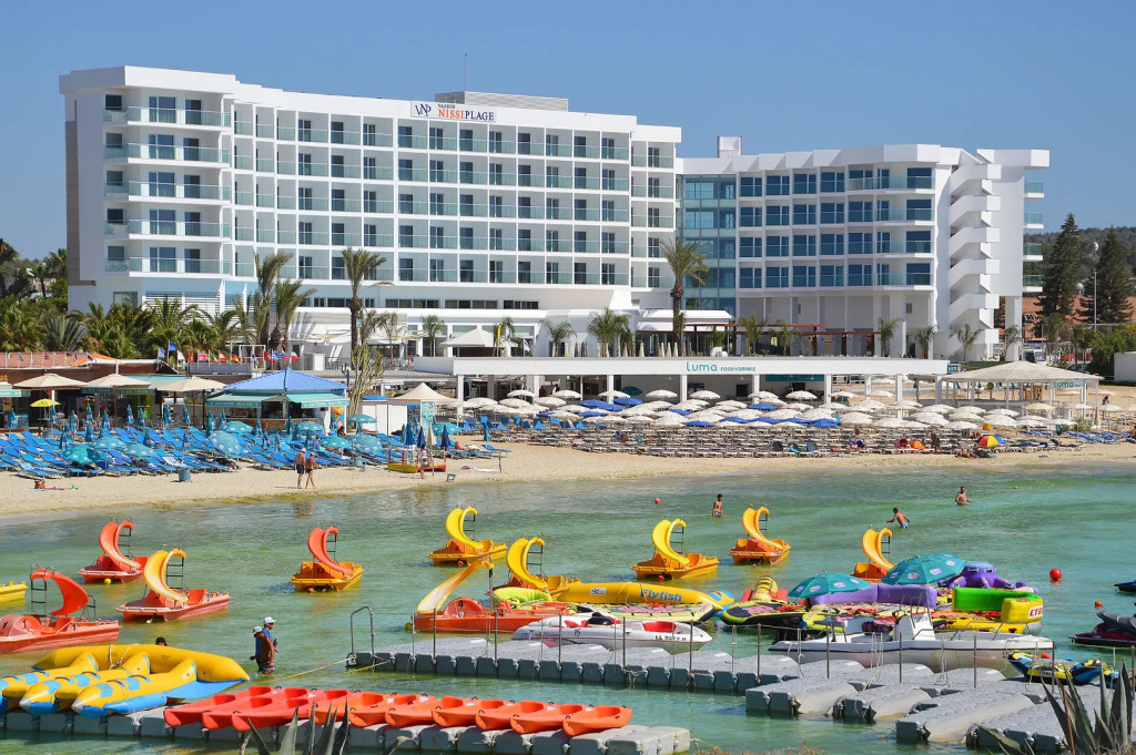 Vassos Nissi Plage Hotel & Spa