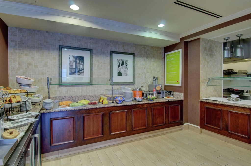 Hilton Garden Inn Norwalk