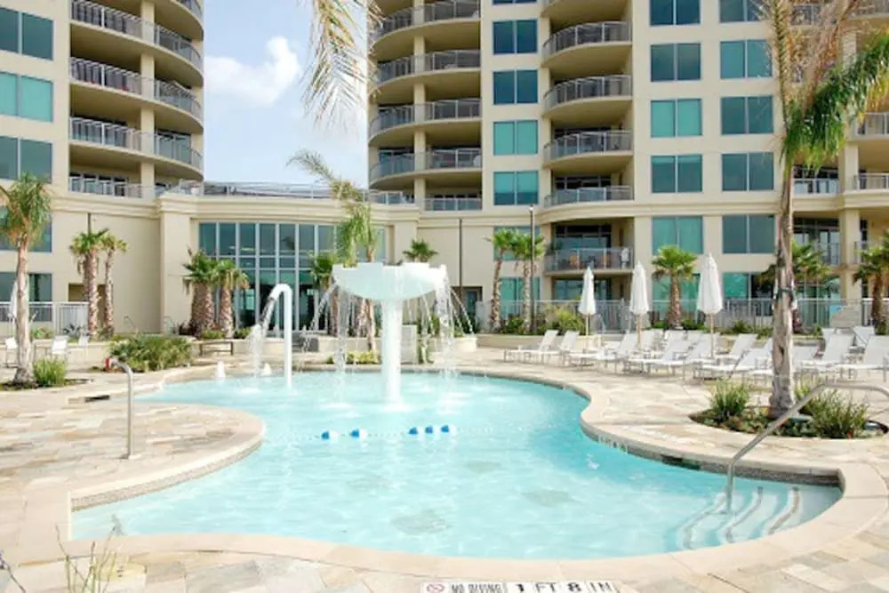 Palisade Palms Oceanfront Condo 5-star Amenities