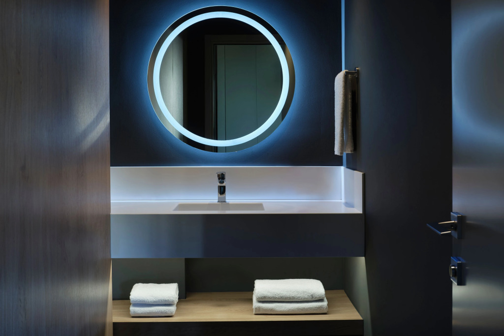 Moxy Athens City