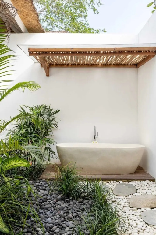 Villa Lumahi Satu - Cozy 1BR Private Villa, Walking Distance to the Beach