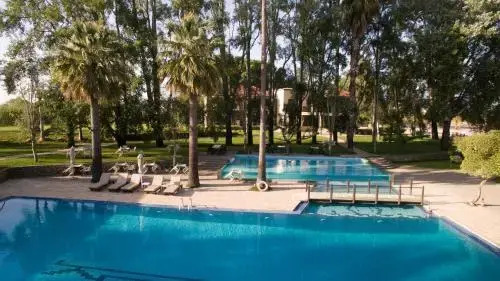 Corali Resort