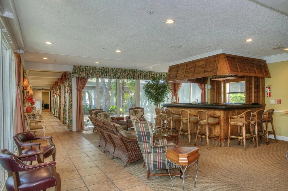 Ocean Creek South Tower #QQ1 Ocean View (P) by RedAwning