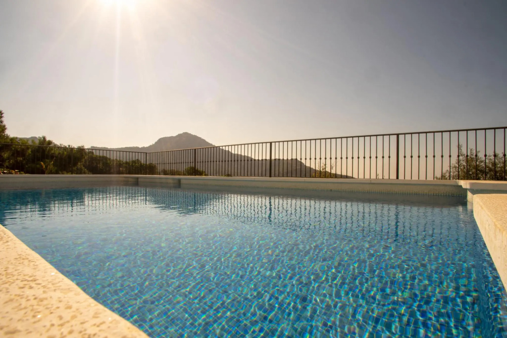 Villa Valentine - Luxury Private Mountain Oasis