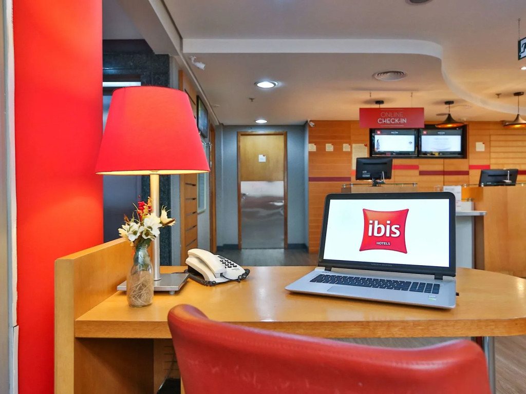Ibis Maringa