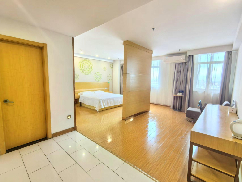 GreenTree Inn Dongtai Sancang Town