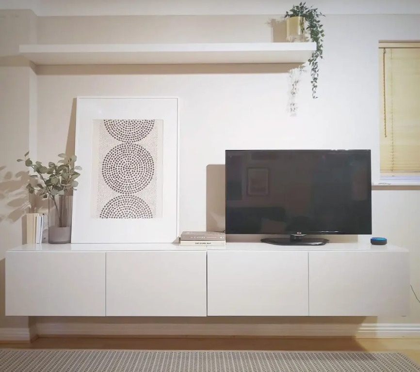 Central Spacious & Stylish Apartment