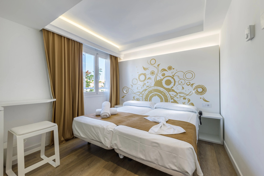 Welikehotel Triton Beach