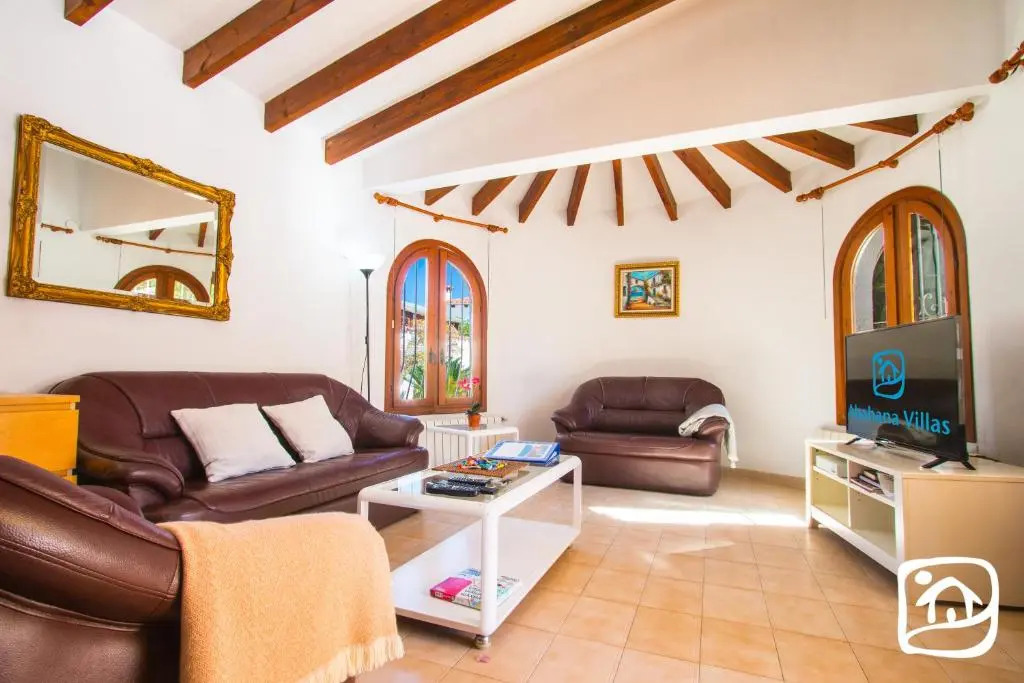 Villa Luna by Abahana Villas