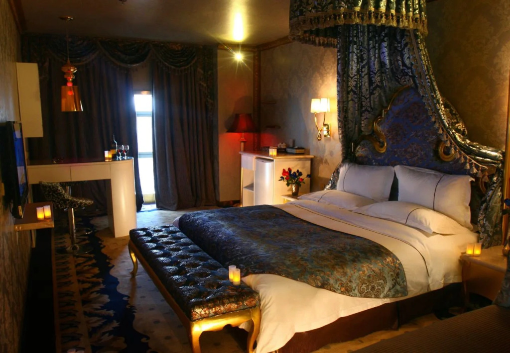 Yiya Sunshine Platinum Hotel
