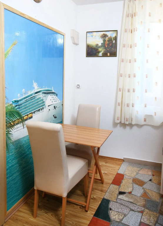 Hygge Rooms Split