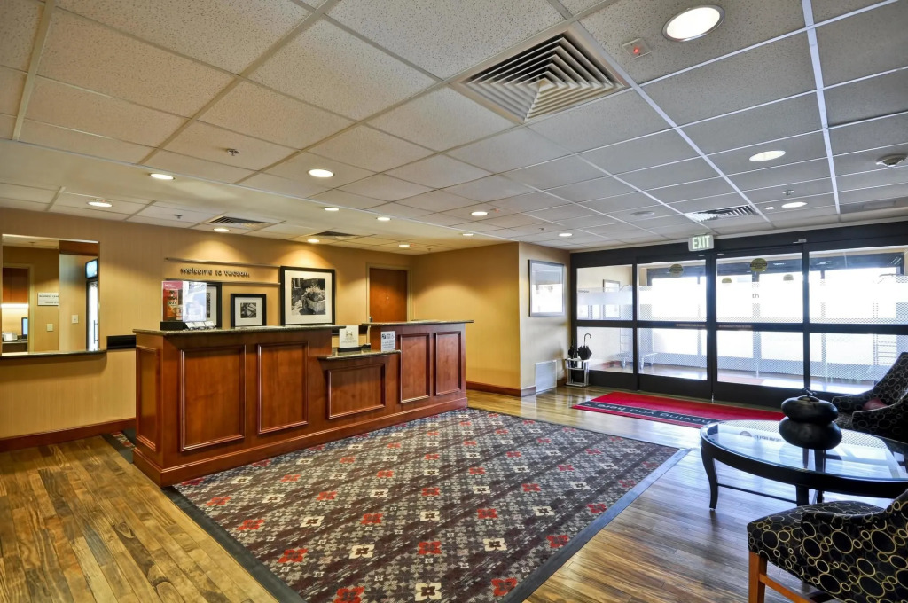 Hampton Inn & Suites Tucson East