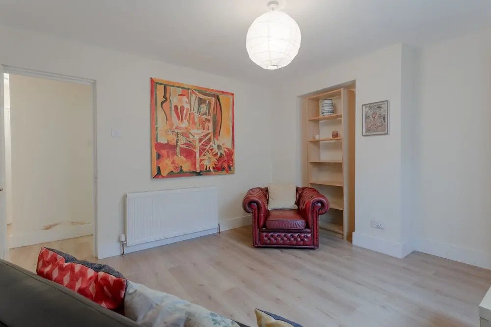 1 Bedroom Apartment in Notting Hill Accommodates 3