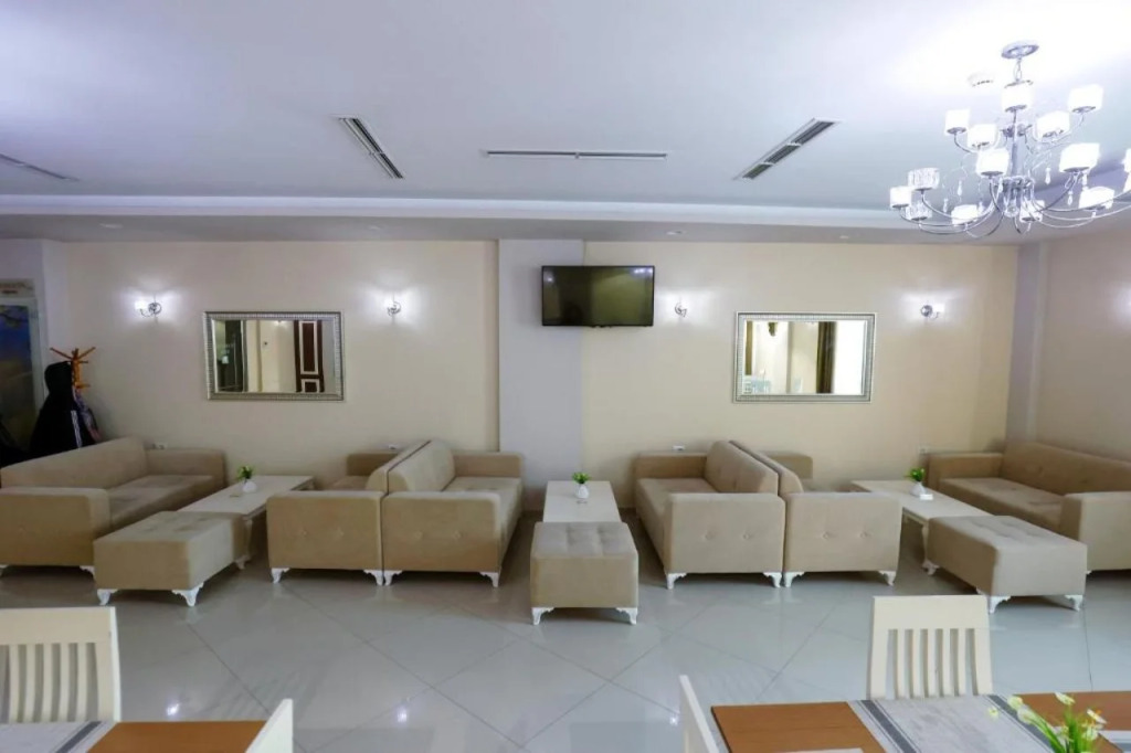 Christis Hotel Borova
