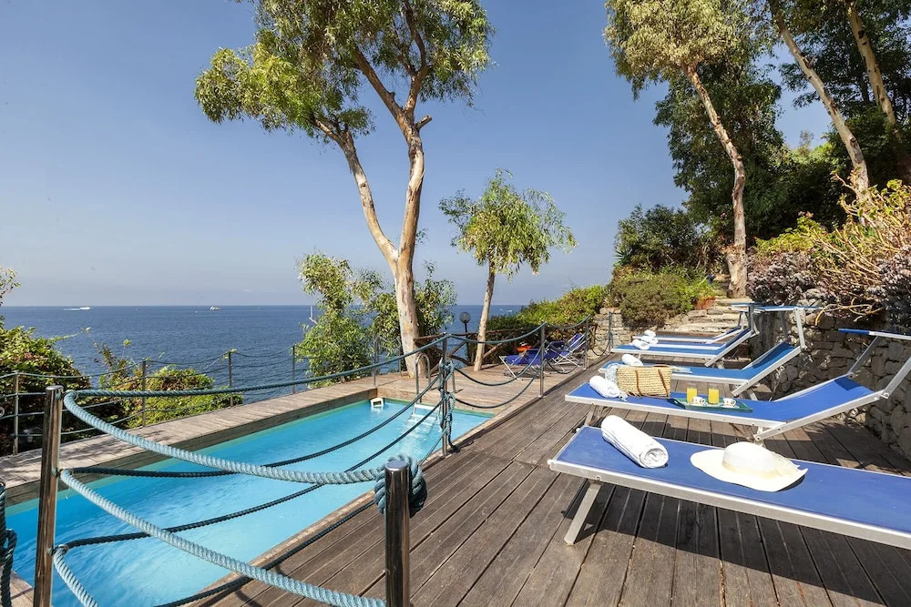 AMORE RENTALS - Villa Terri