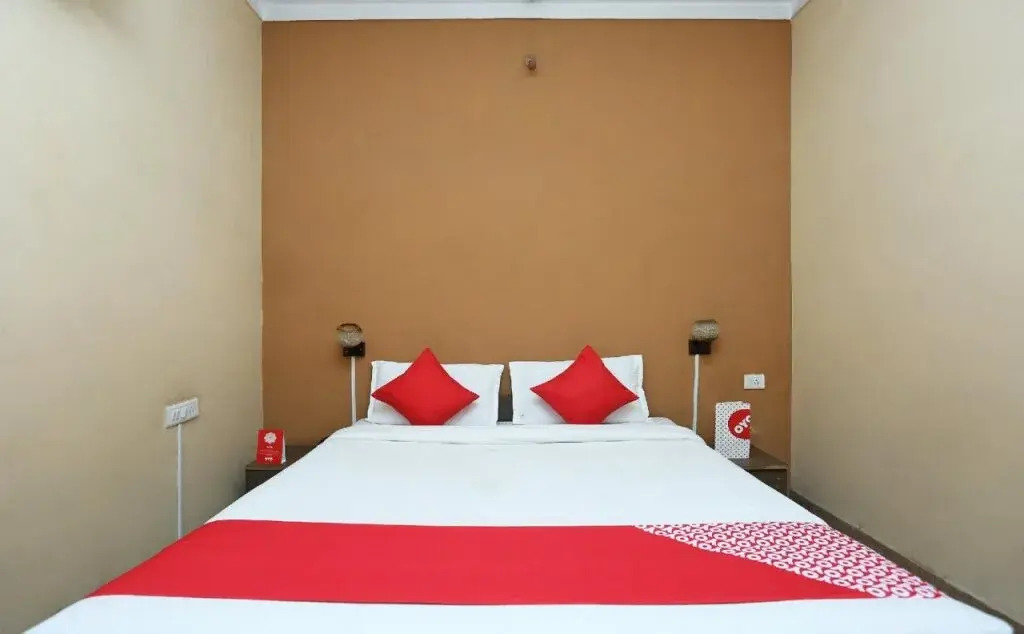 Hotel Classic By OYO Rooms
