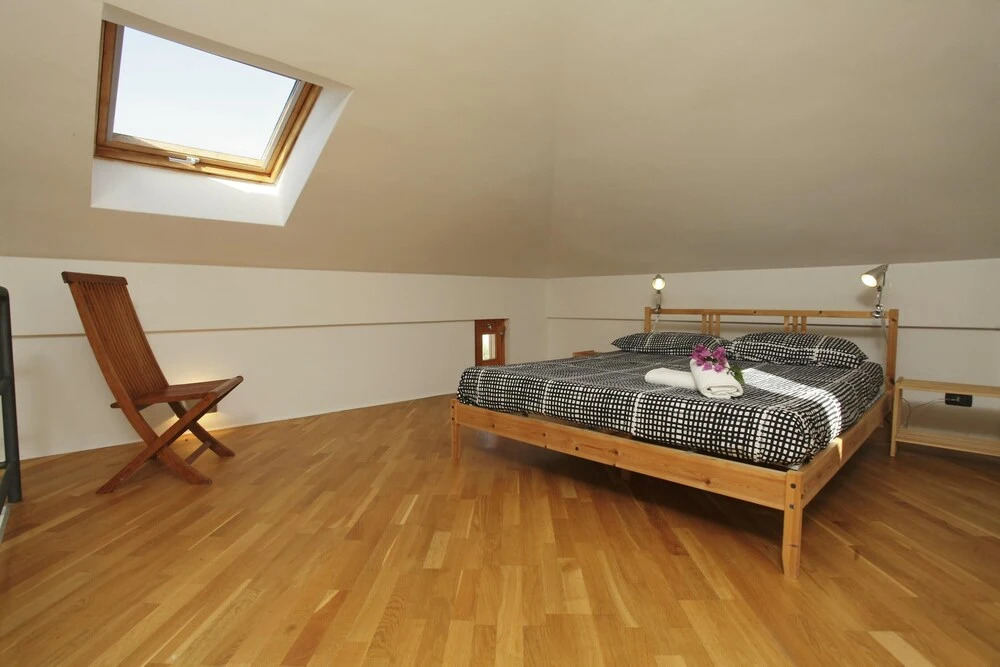 Villa With 6 Bedrooms in Torre Colonna-sperone, With Wonderful sea View, Private Pool, Enclosed Garden