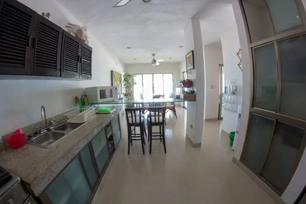Piña Beach House in San Benito Beach