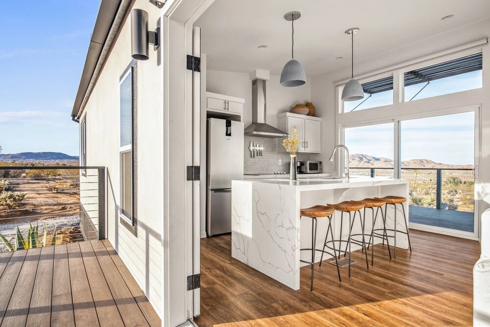 Sagebrush Bungalow - Modern Retreat W/hot Tub, Fire Pit And Bbq! 2 Bedroom Home by RedAwning