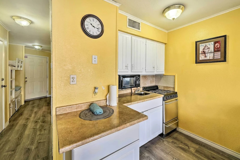 Seaside Corpus Christi Condo at The Villa del Sol