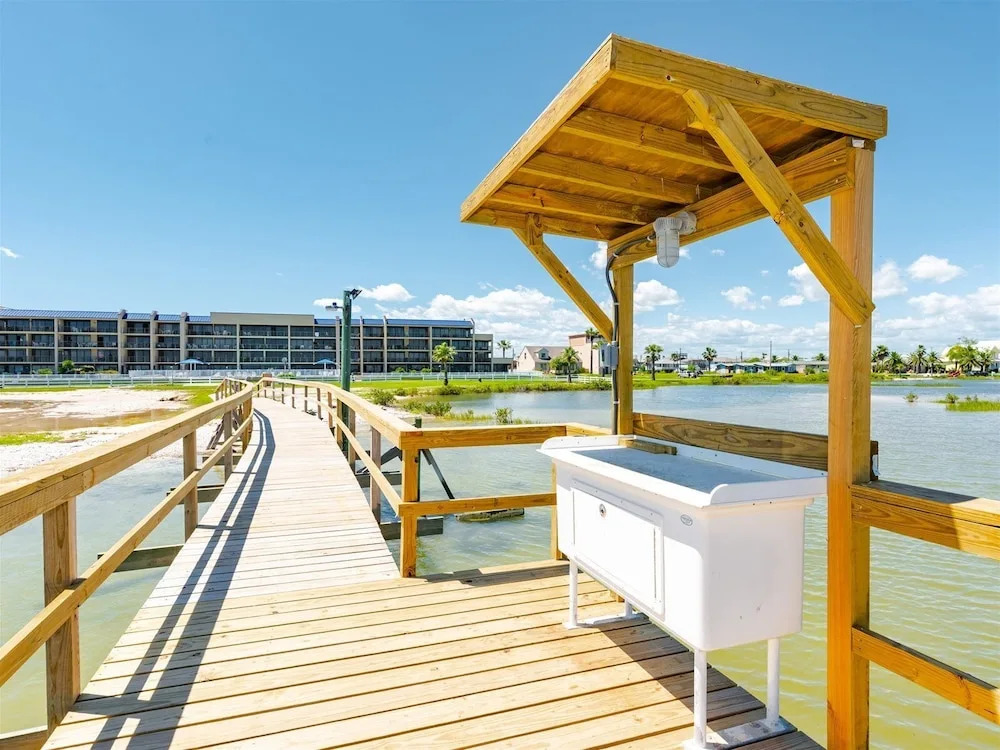 Laguna Reef 308 - Beautiful Bay View by Ryson Vacation Rentals
