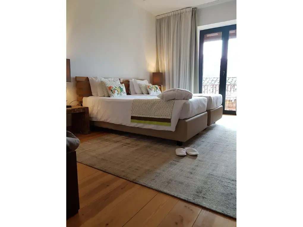 Casa de Baixo - Nature Hotel