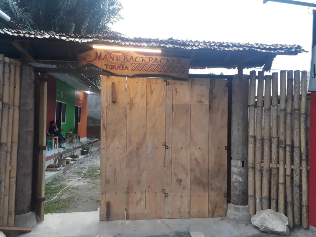 Manubackpacker'Zero Star'Toraja