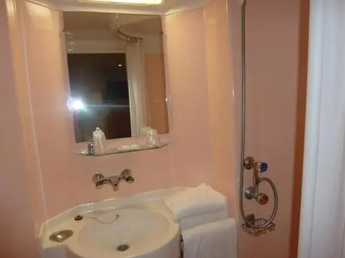 LacHotel France