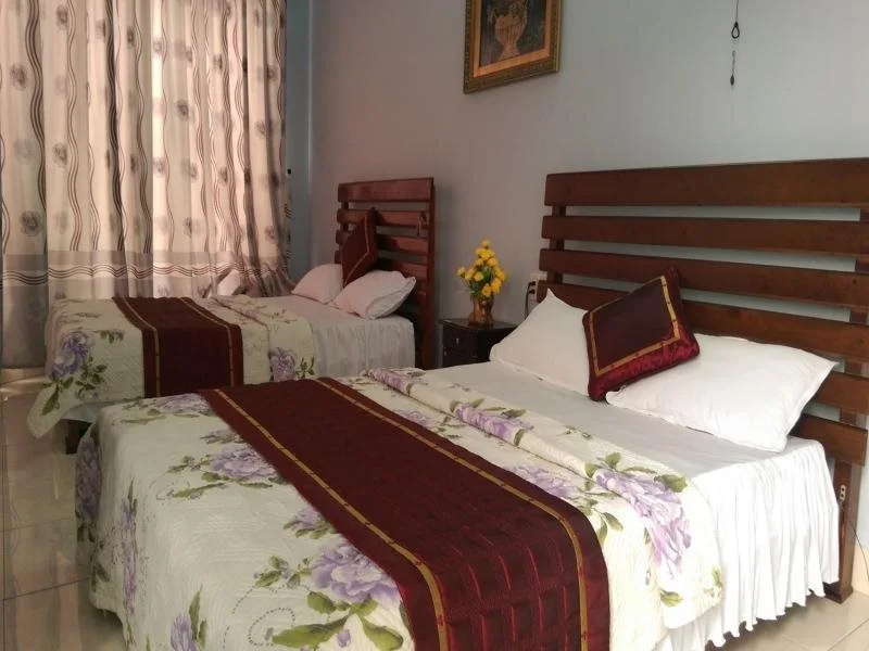 Thoang Sai Gon Hotel