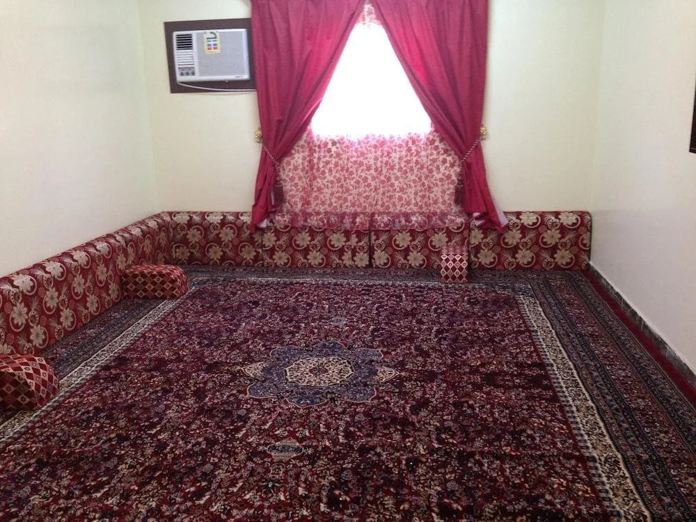 Al Eairy Furnished Apartments Tabuk 1