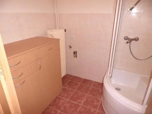 flat 18 minutes from Vaclavske namesti