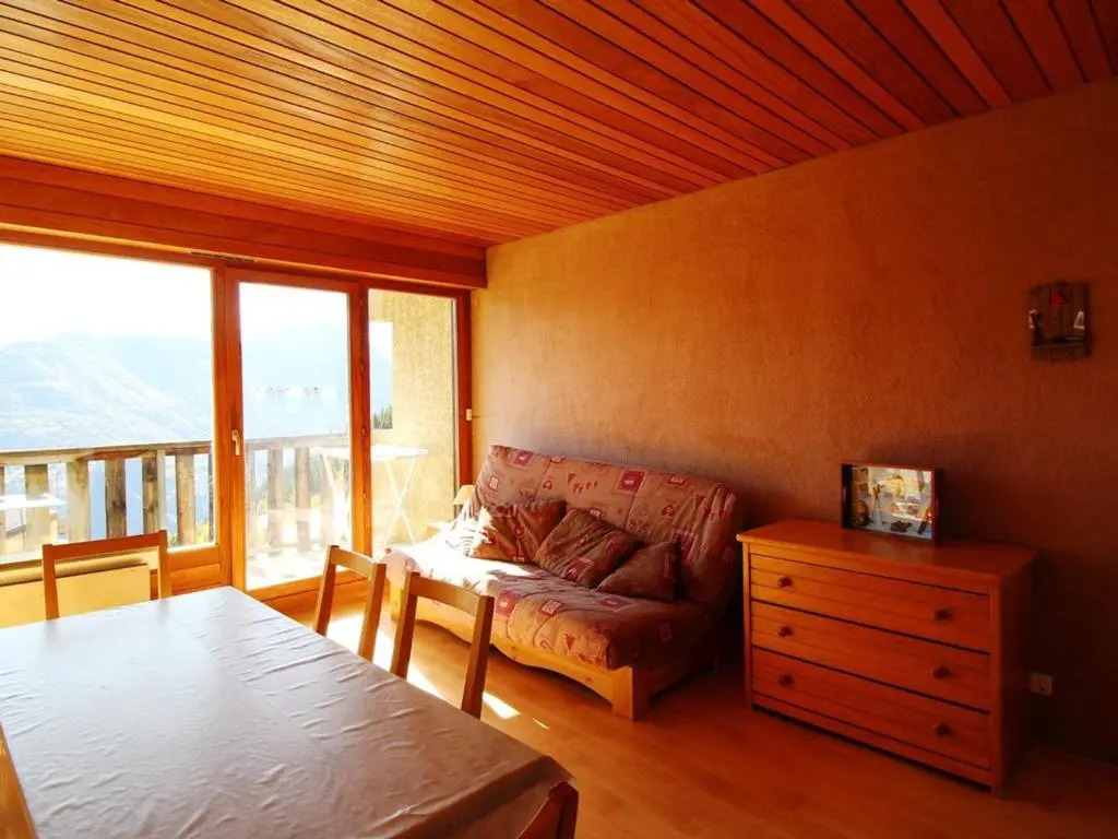 Appartement Auris, 1 pièce, 6 personnes - FR-1-297-94