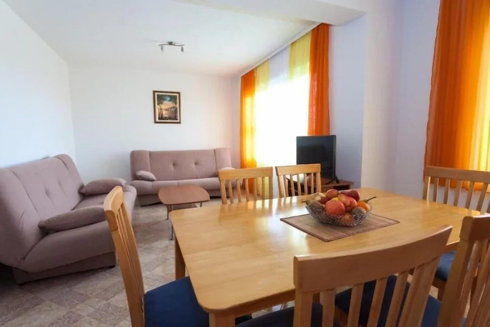 Maretsol Vacation House