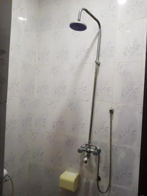 Julaz Apartment & Lounge