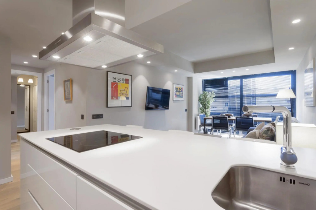 Luxury II in Madrid with 2 bedrooms and 2 bathrooms