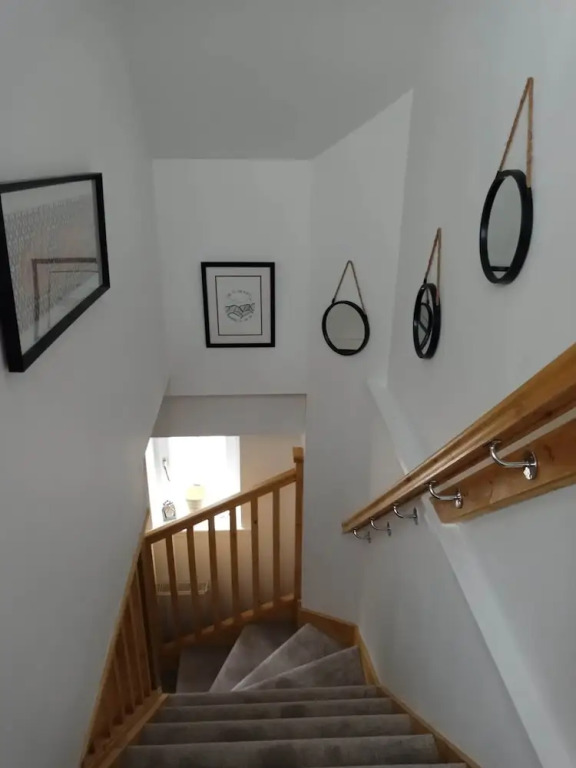 Close to the Seaside - Sleeps 4/free Wifi/parking