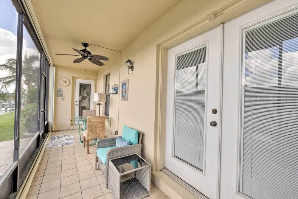 Waterfront Condo w/ Dock - Walk to Fishermens!