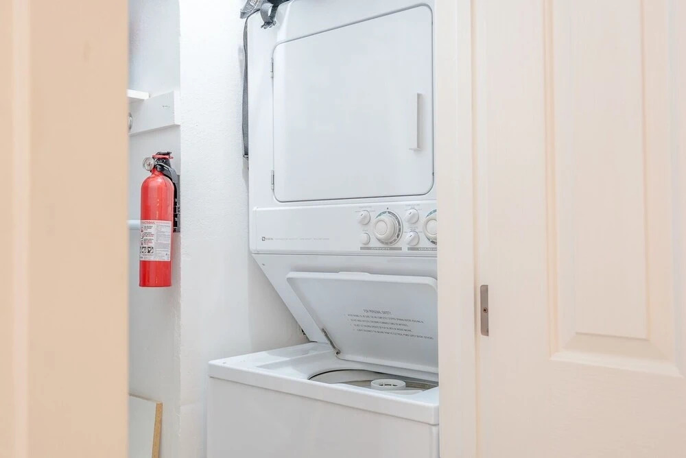 Horizon Four 141 - 2 Br Condo