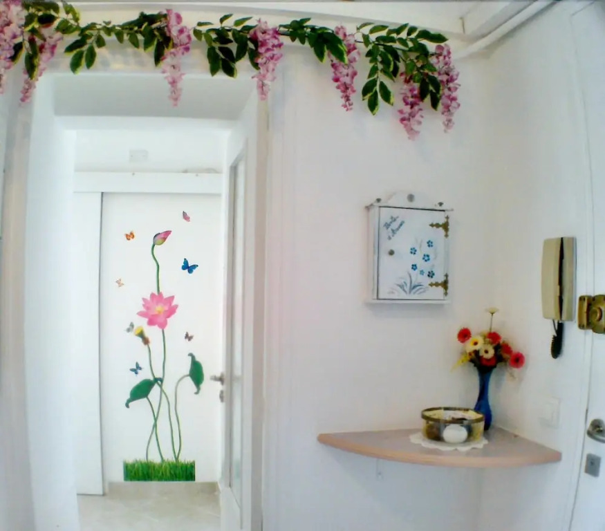 Apartment with One Bedroom in Cannes, with Wonderful City View, Furnished Terrace And Wifi - 800 M From the Beach