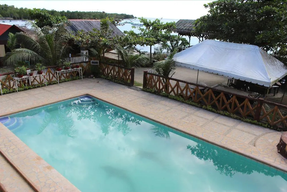 Villa Limpia Beach Resort
