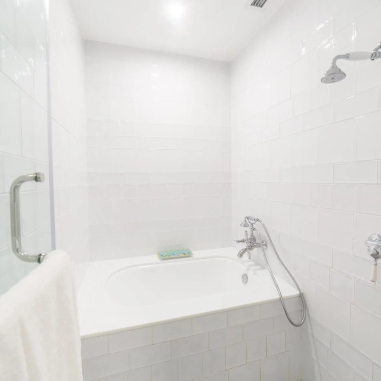 Tung Nam Lou Art Hotel