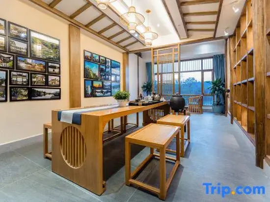 Yunshanshui Hot Spring Panoramic Holiday Hostel
