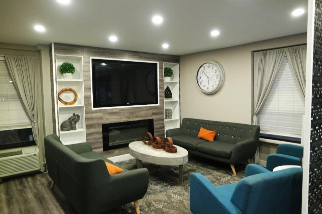 Travelodge by Wyndham North Charleston
