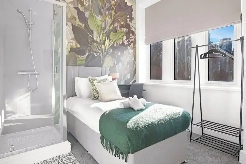 The Family Nest 3-bed Apartment With Parking