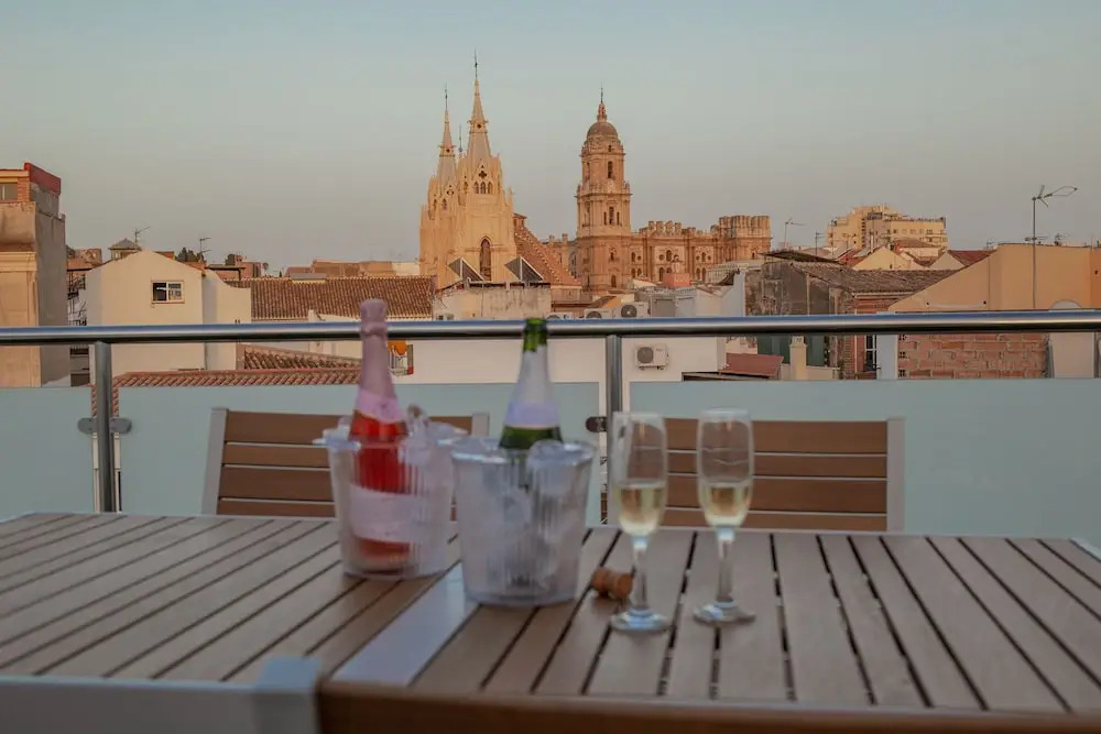Sunny Terrace Apartment, Old Town Views