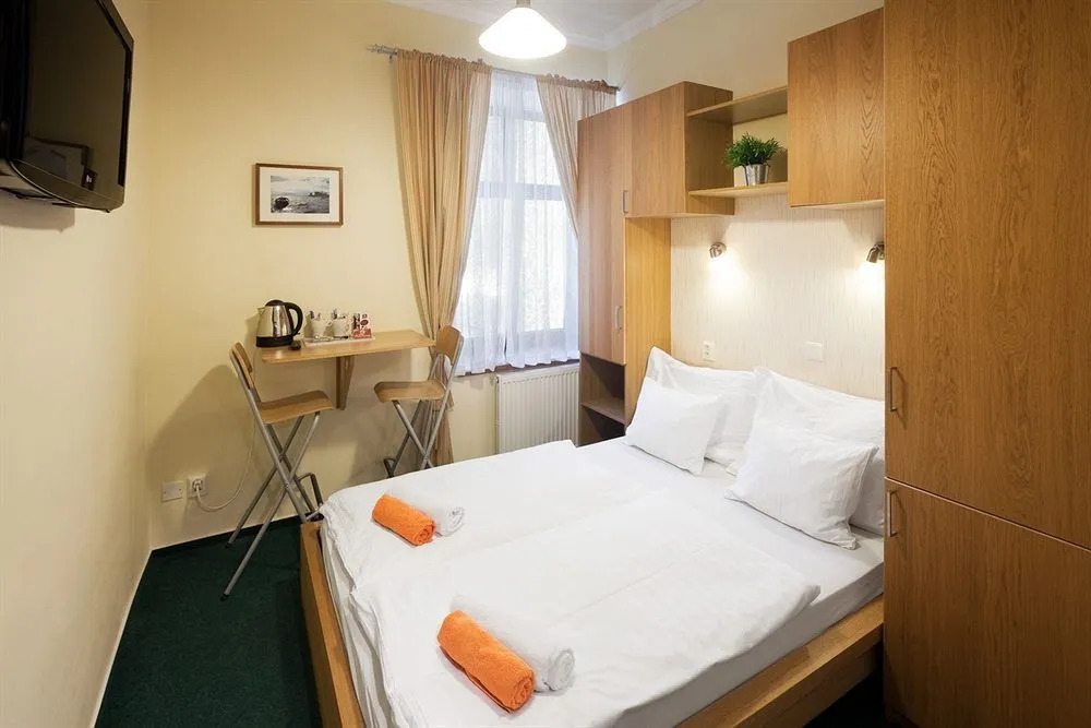 Pytloun Self Check-in Hotel Liberec