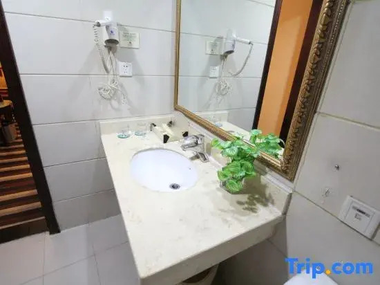 Baifu Hotel