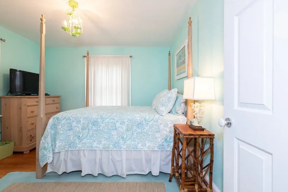 The Seashore Getaway House