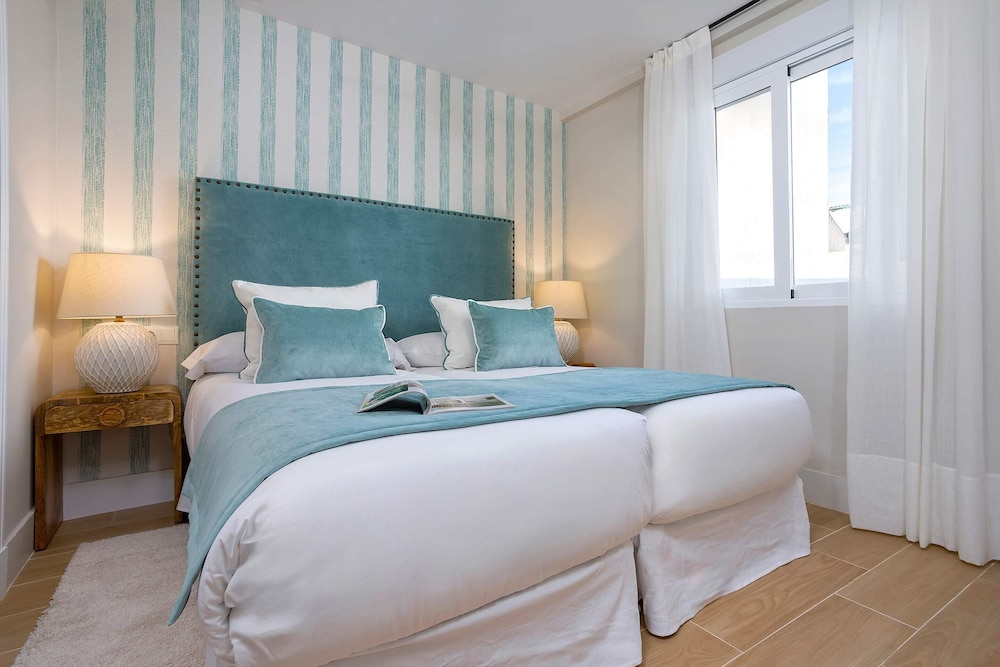 Exclusive apt in Cordoba Jewish Quarter. Almanzor