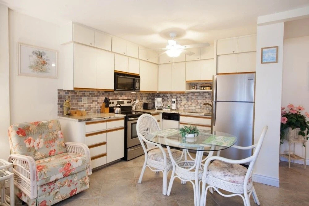 Estero Beach & Tennis C-707 #253658 - 1 Br Condo